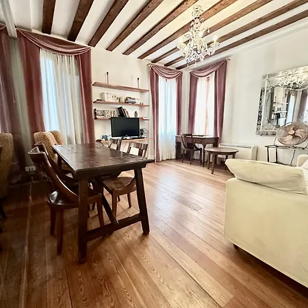 Giardini Apartman