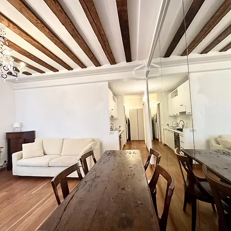 Giardini Apartman *
